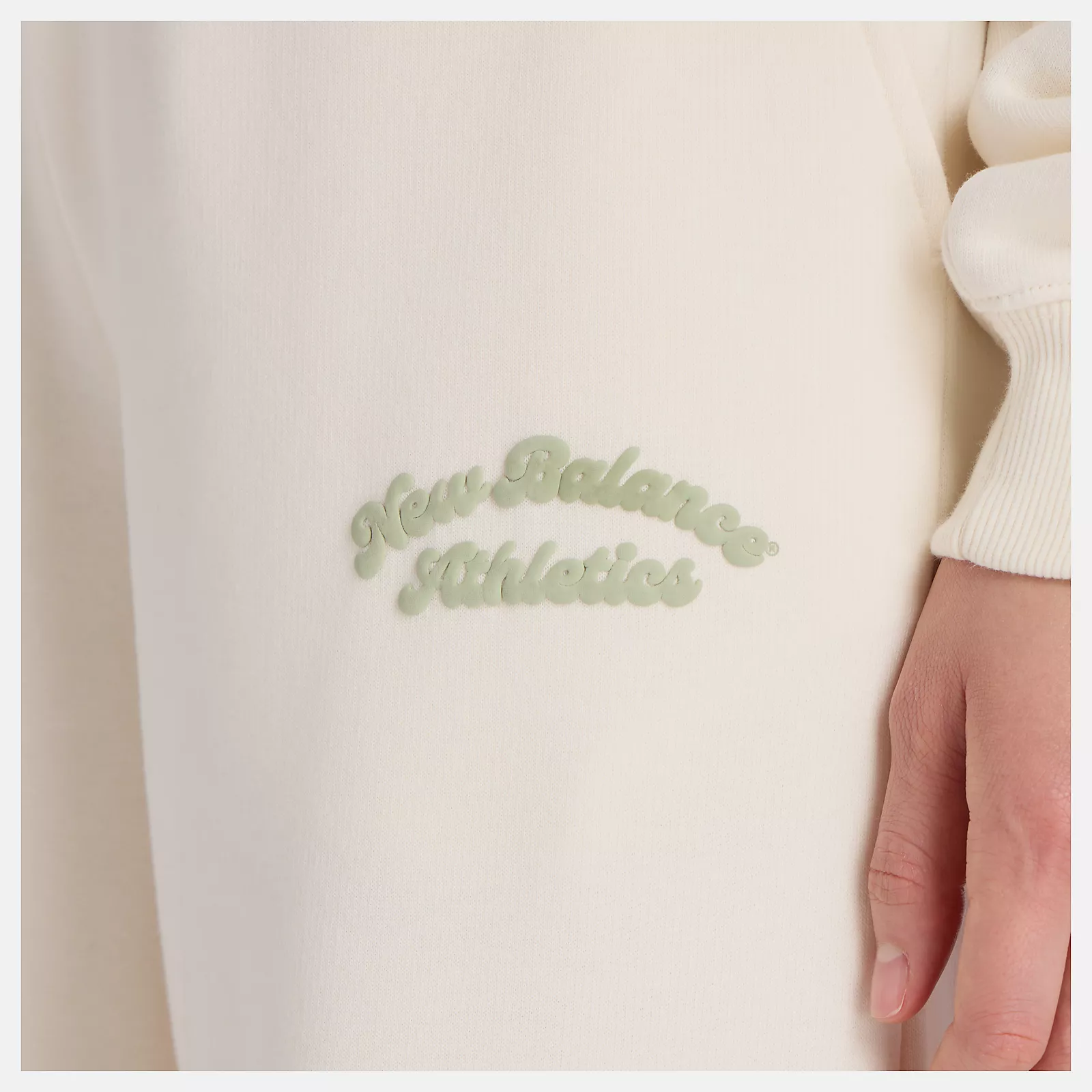 Linear Heritage Fleece Wide Leg Pant