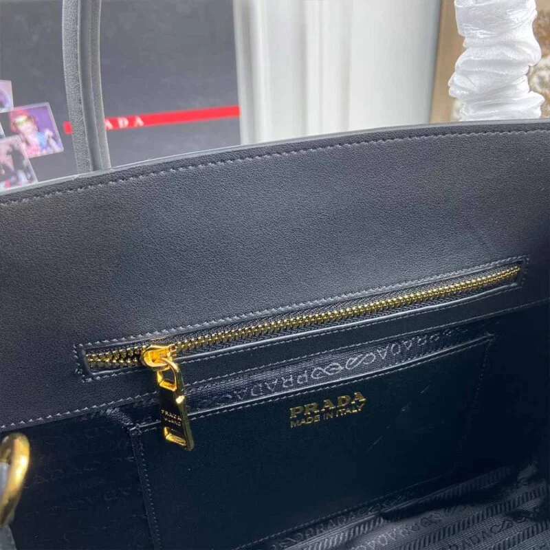 Prada Medium Saffiano Leather Monochrome Bag 1Ba155(66158)