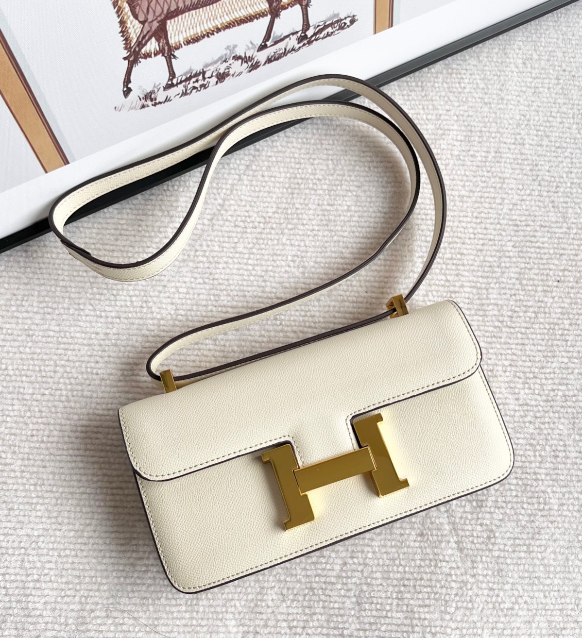 Hermes Constance Elan 24