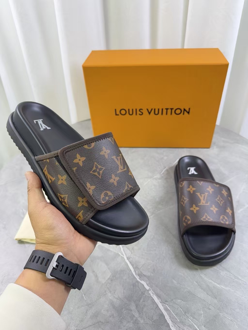 L X V SLIPPERS(Multiple colors) detail 22