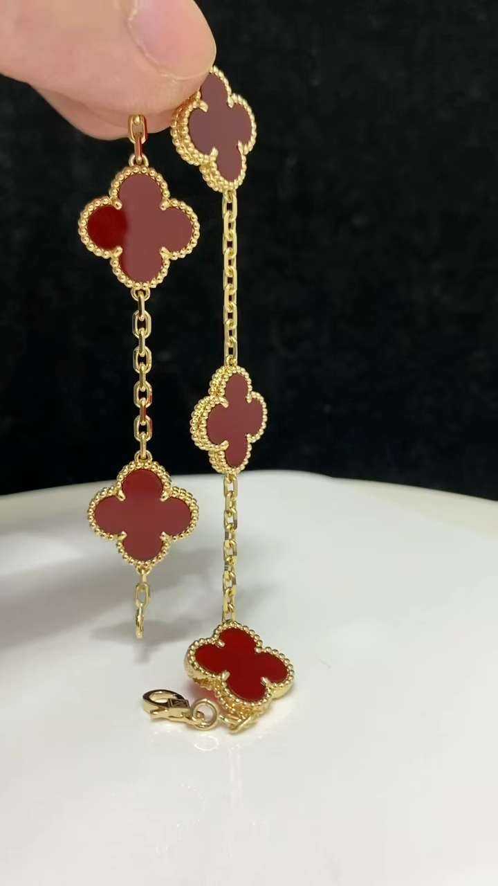 Four-leaf clover red chalcedony five-flower bracelet - Artisantouchss