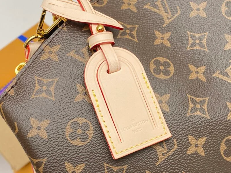 Louis Vuitton Grand Palais/Petit Palais M45900