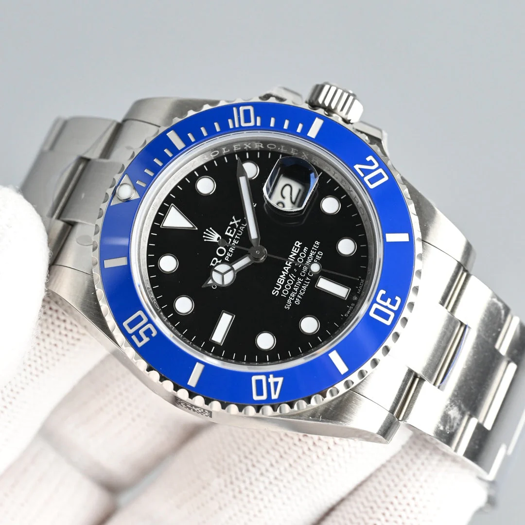 Rolex Submariner 41mm Silver Blue Black Dial