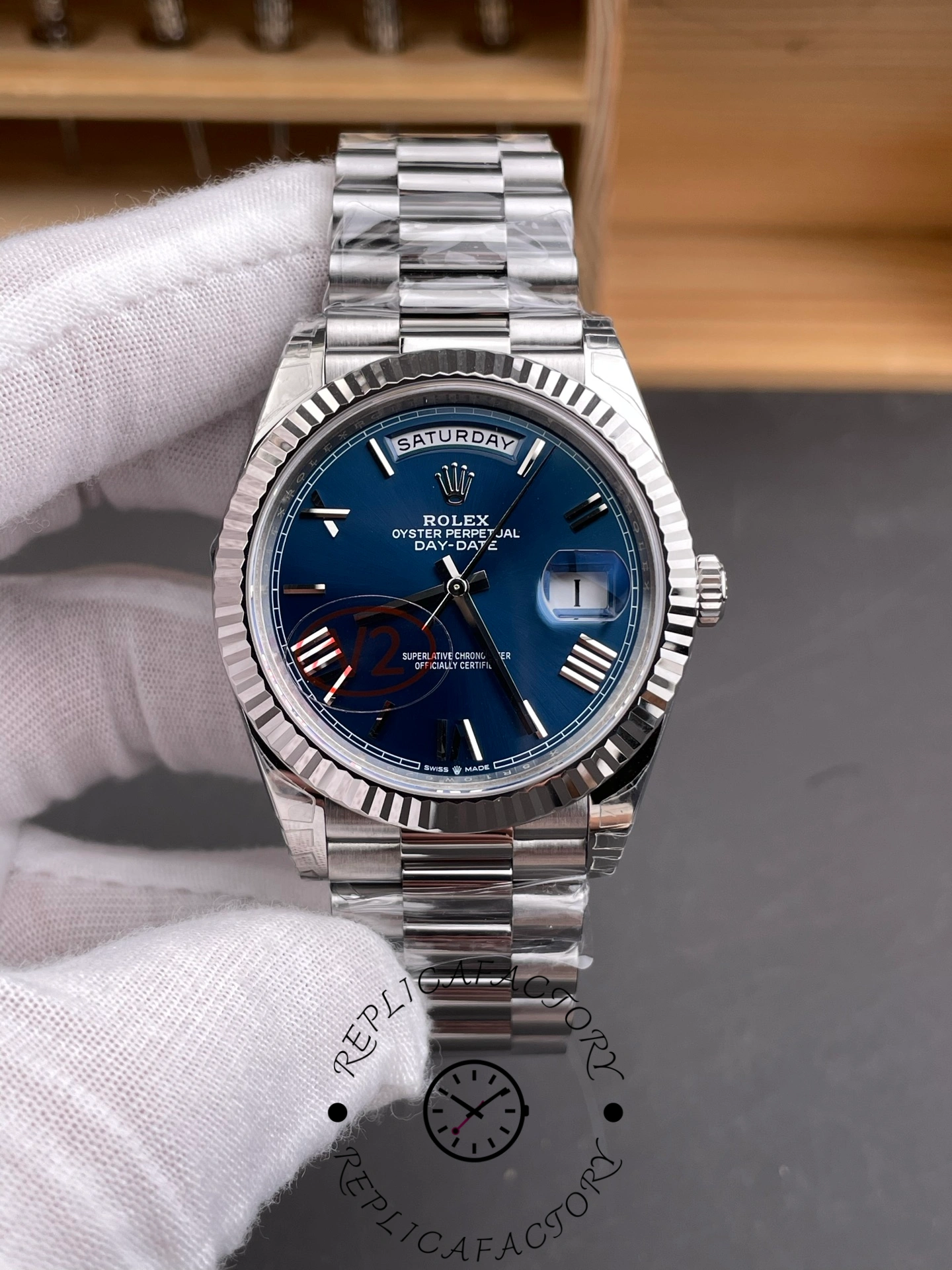 Rolex Day-Date 228239 Blue Roman Dial Fluted Bezel 40mm Mens Replica Watch