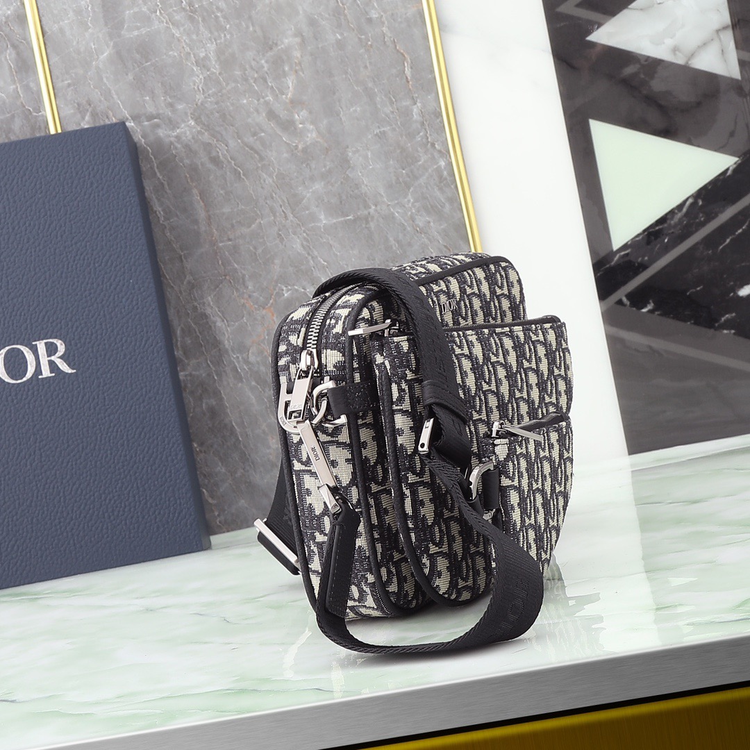 Dior Oblique Men Shoulder Bags Size 18*25*5cm