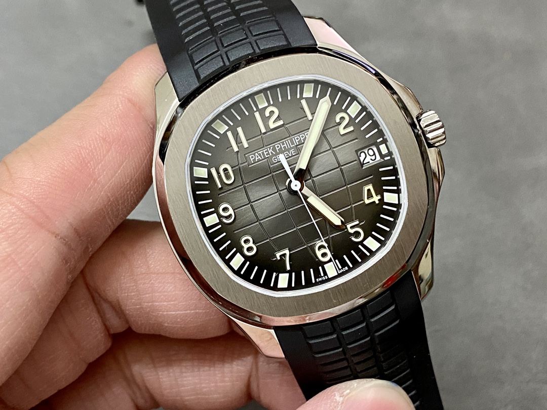 Replica Patek Philippe Aquanaut 5167A 001 40mm Mens Watch