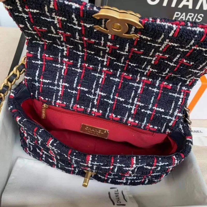 Chanel 19 Flap Bag In Tweed As1160