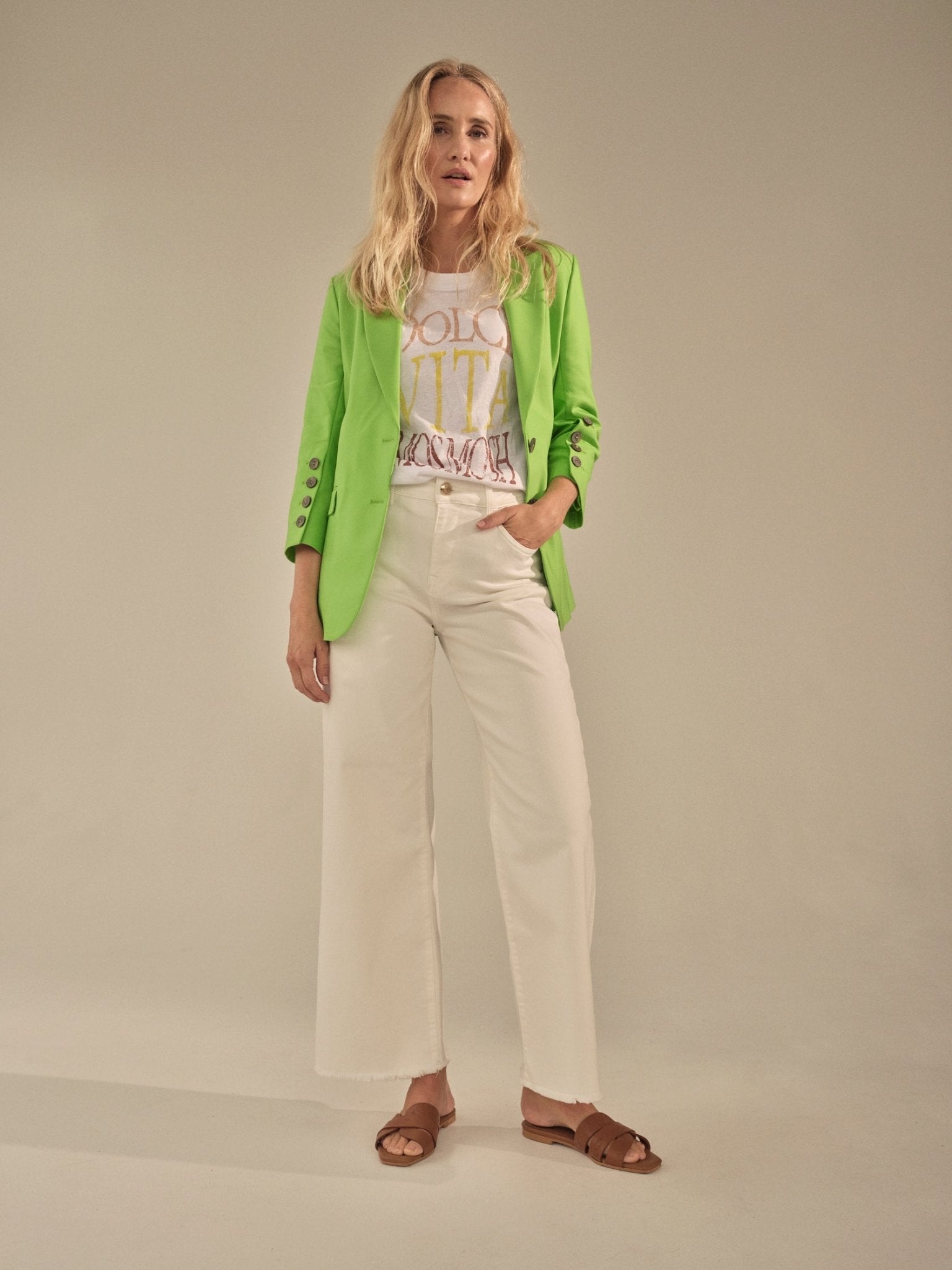 ‌Spring Breeze Wide-Leg Jeans