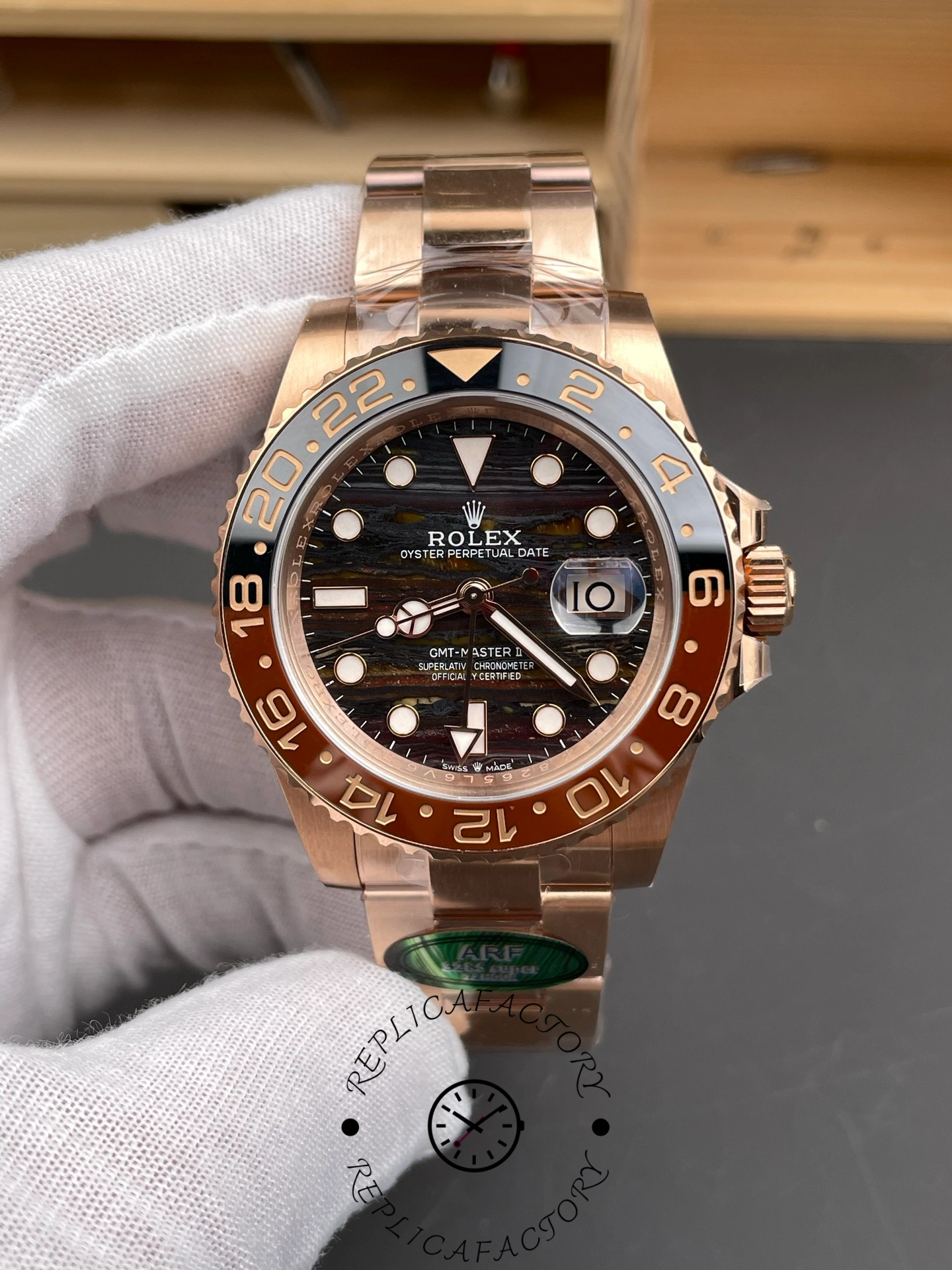 2025 Rolex GMT Master II 18k Everose Gold M126715CHNR 0002 Replica