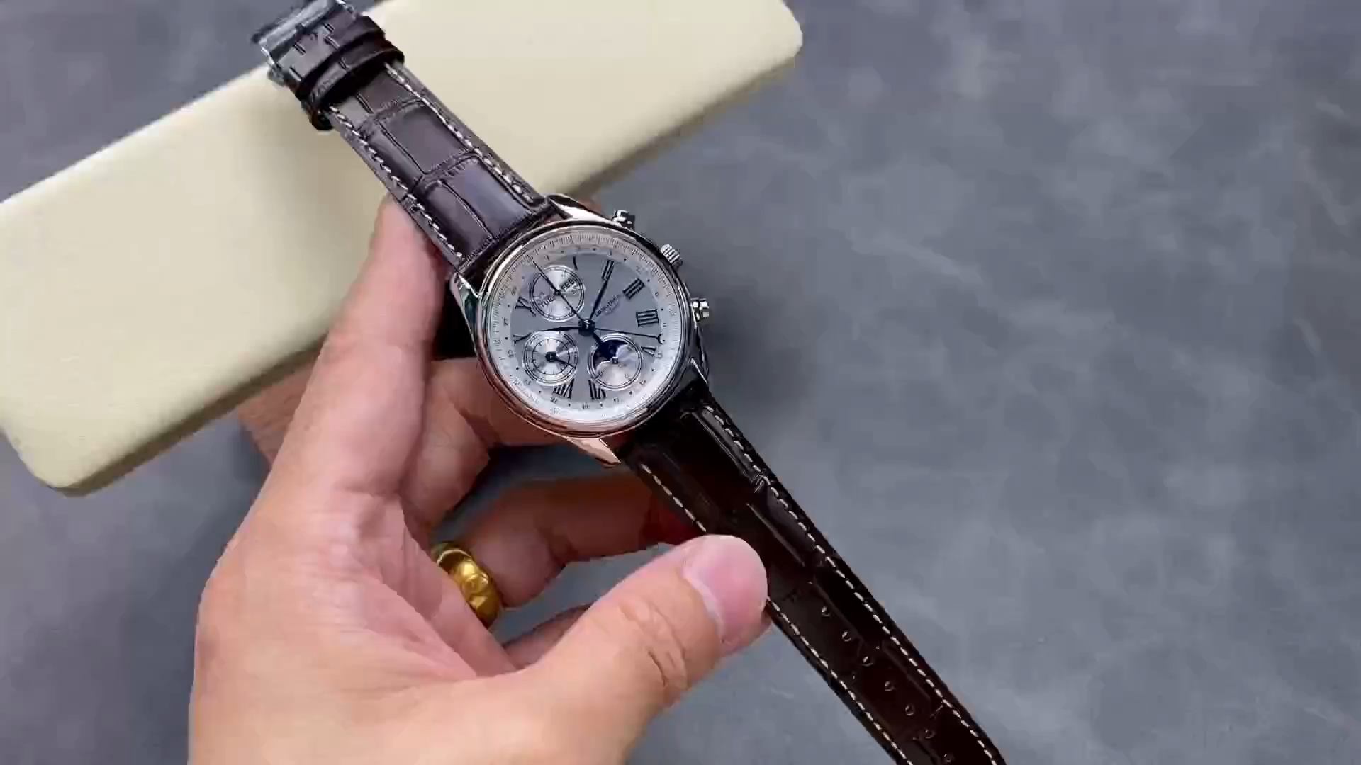 Longines Master Collection Replica Brown Leather Strap L2.773.4.71.2 Chronograph 42MM