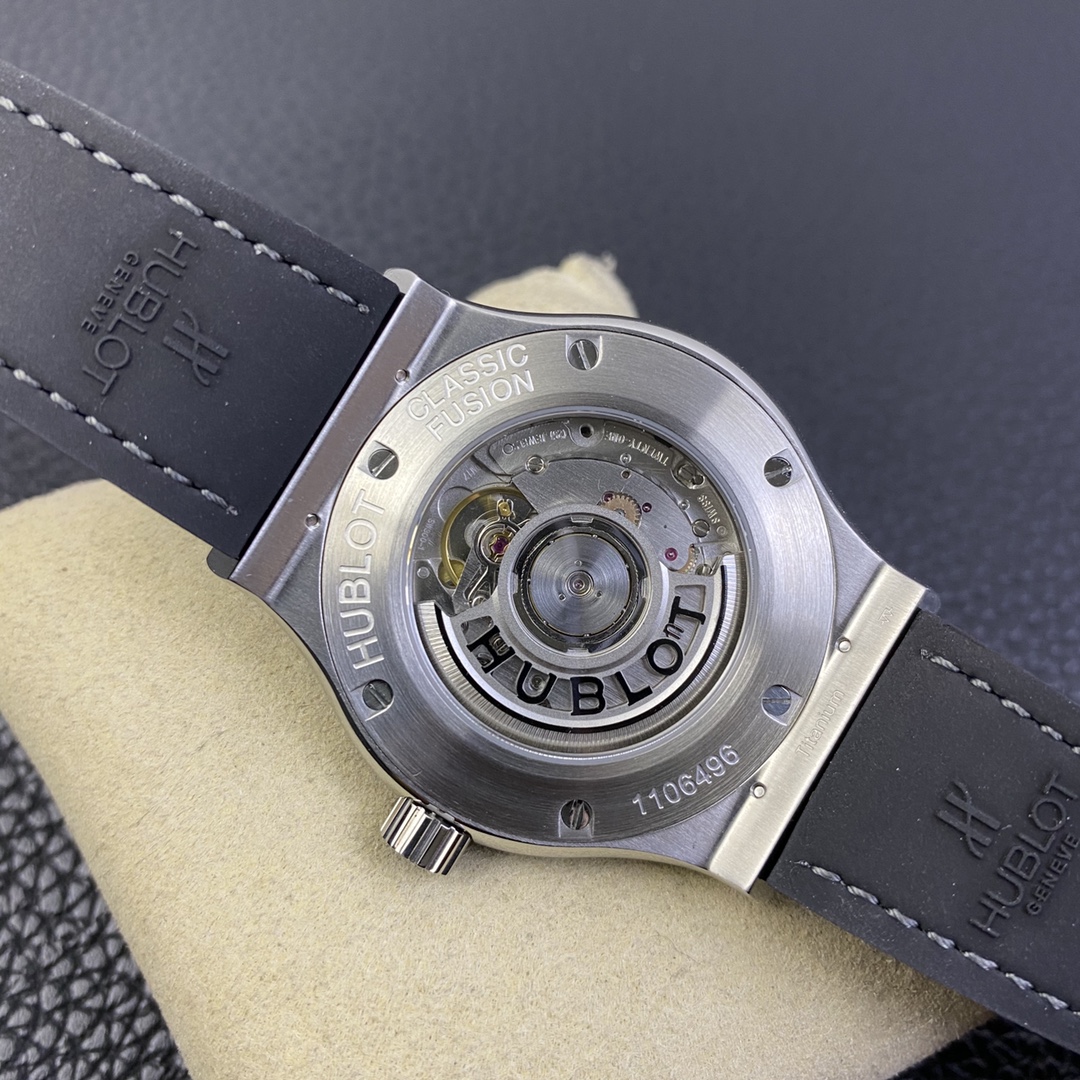 Hublot Classic Fusion 511.NX.7071.LR 45MM Grey Dial Mens