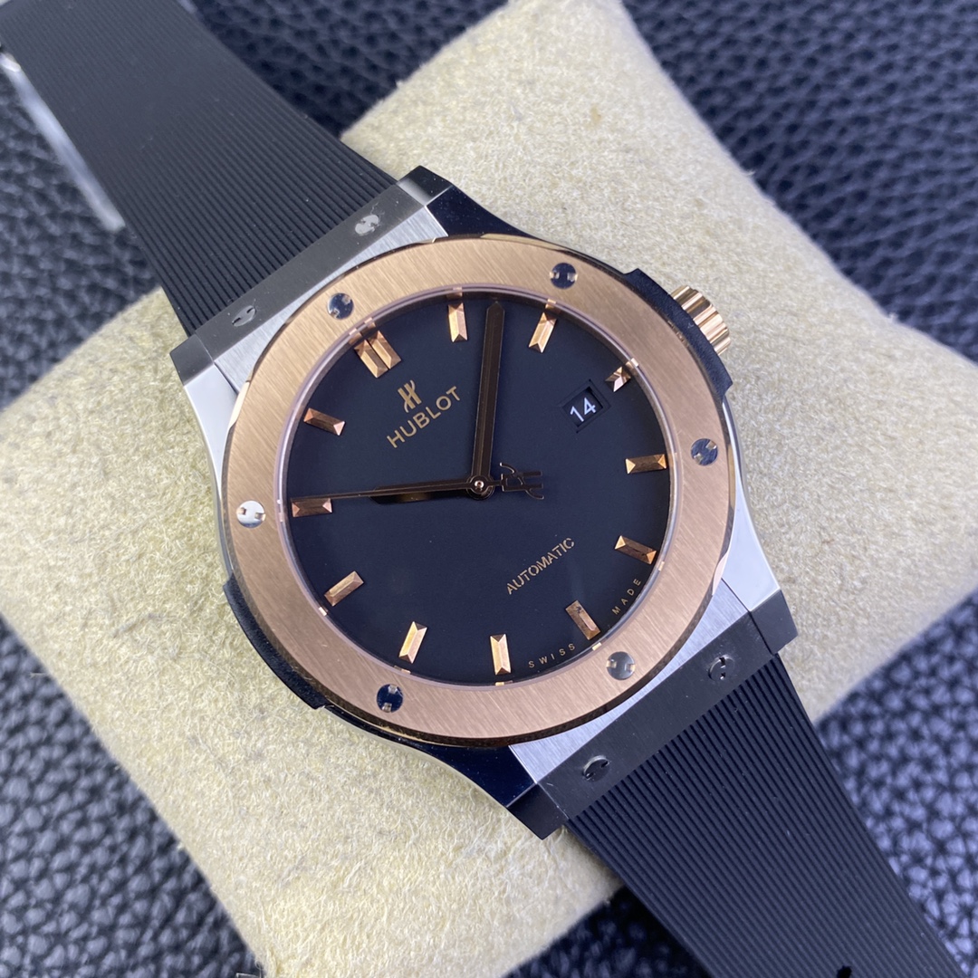 Hublot Classic Fusion 511.co.1181.rx 45mm Mens
