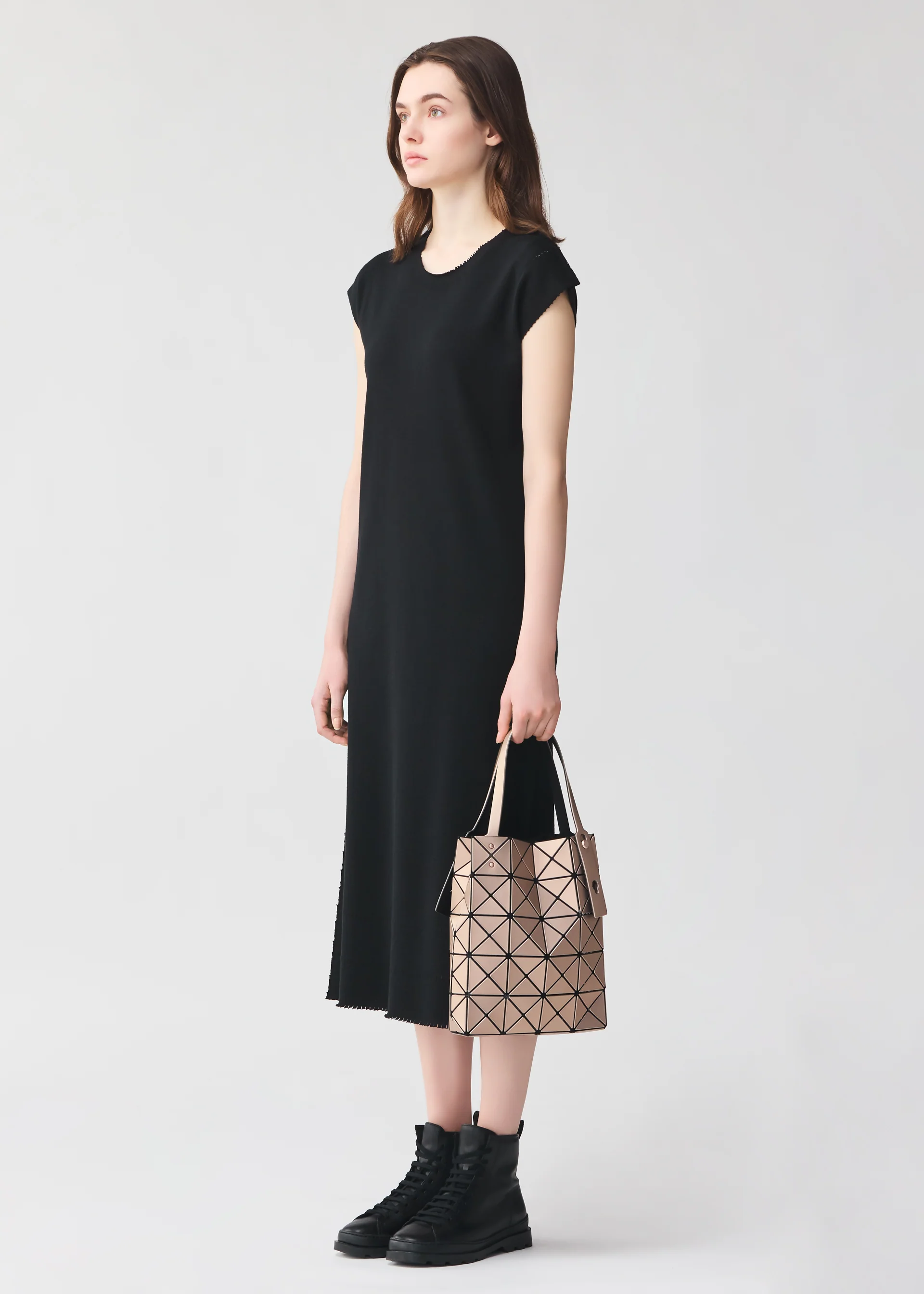 LUCENT BOXY TOTE BAG