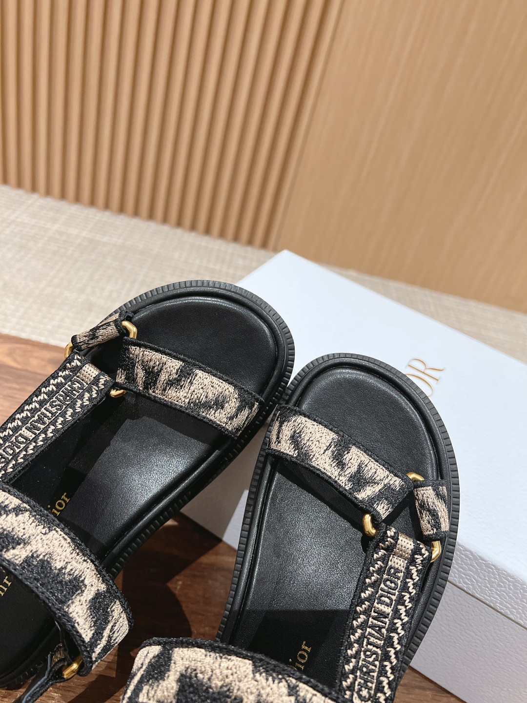 Dior Act Sandals Size 36-41