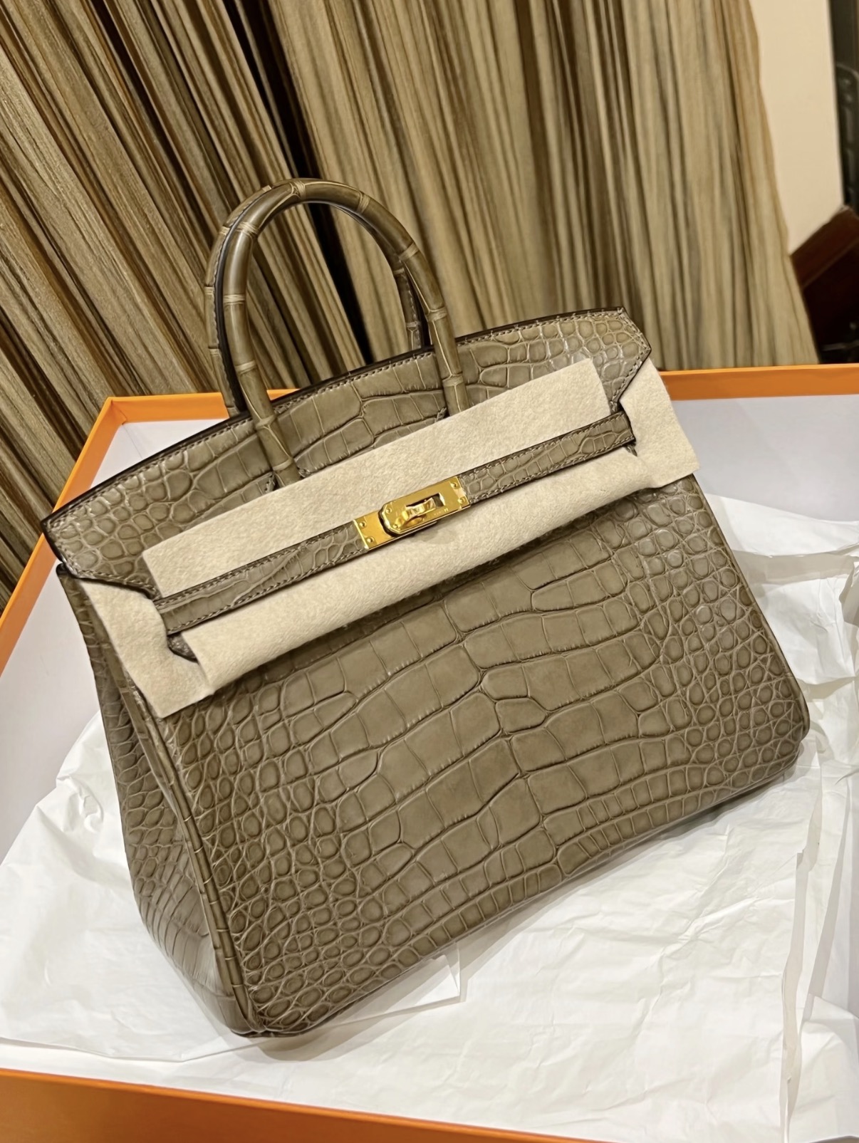 Birkin 25-35 elephant gray gold hardware crocodile leather custom - Artisantouchss