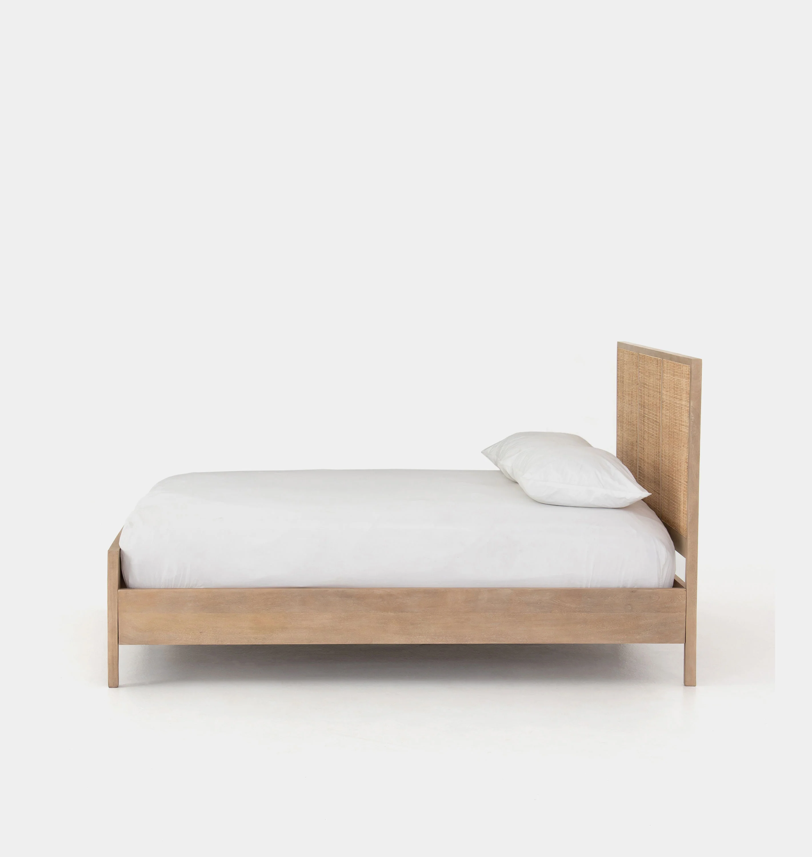 Cobain Bed