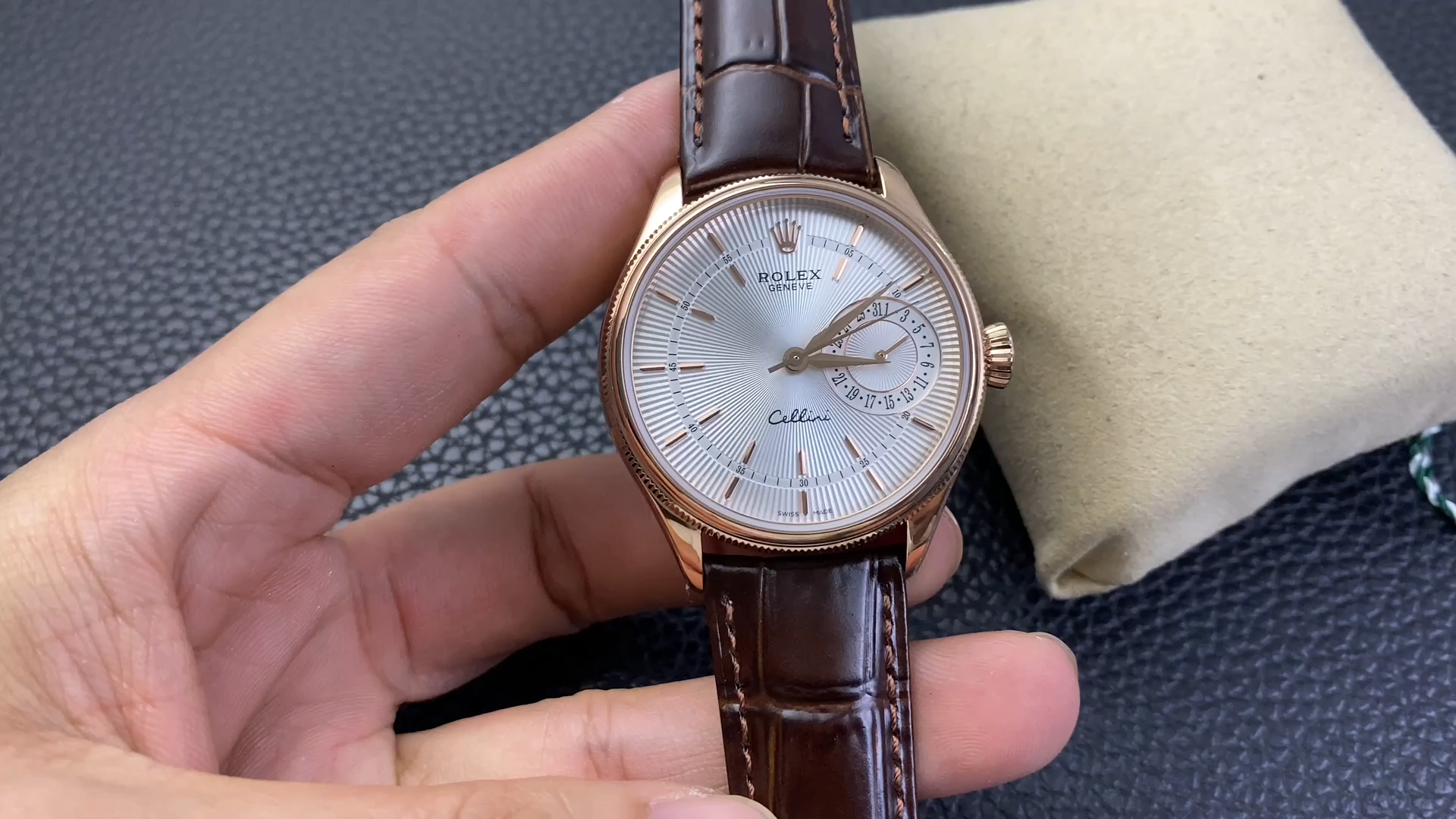 Rolex Cellini Date Rose Gold Silver Crocodile Leather Strap 50515 39mm Mens Replica Watch
