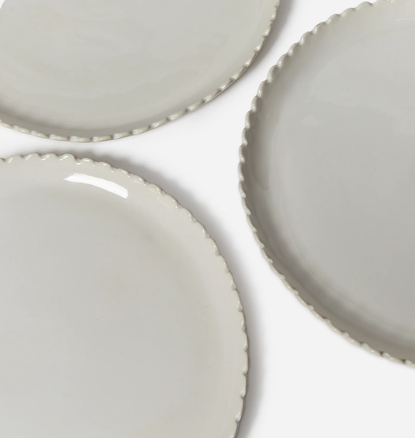 Ariel Dinnerware