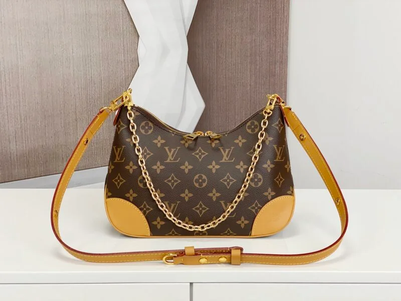 Louis Vuitton Boulogne M45832