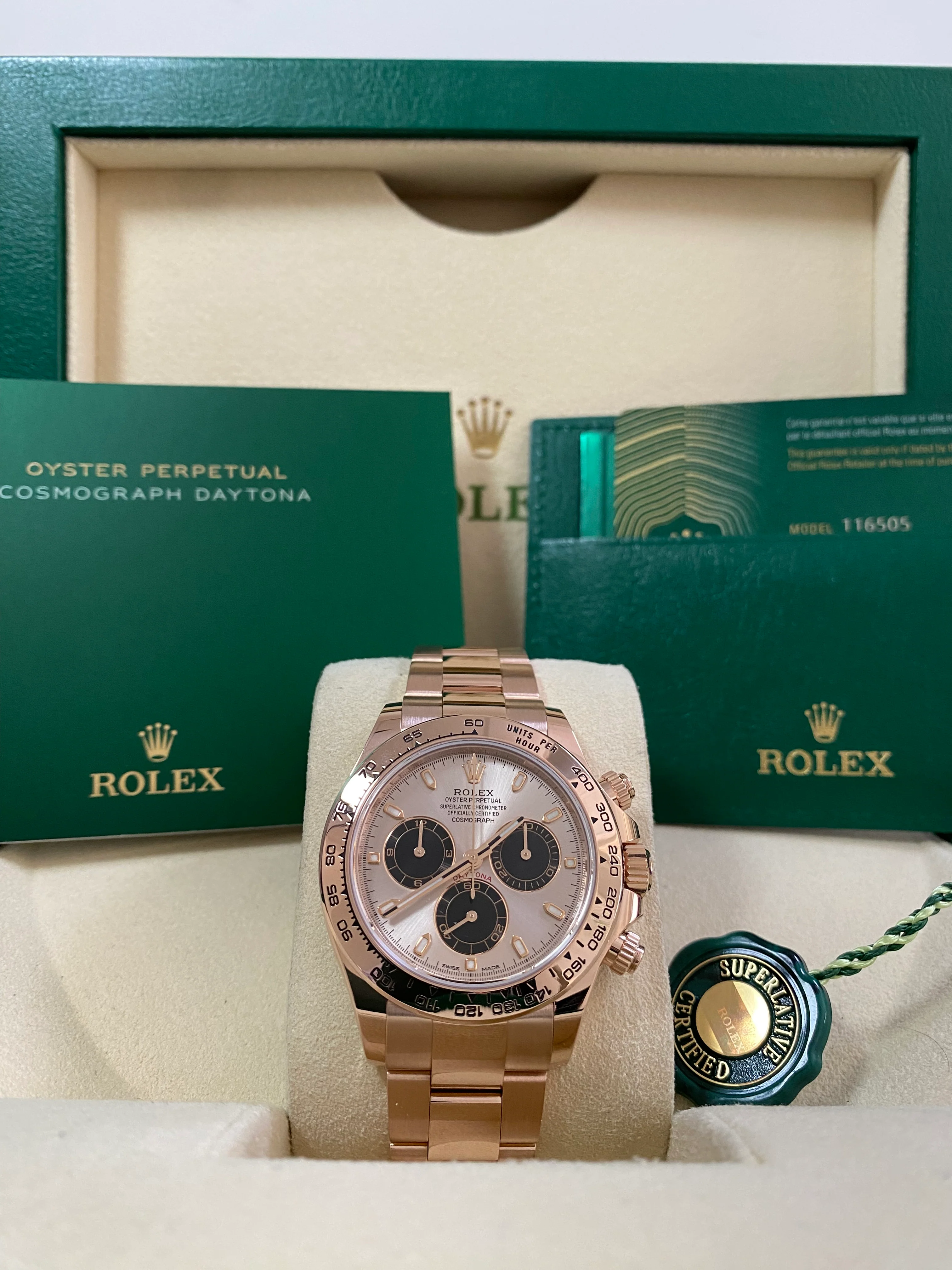 Rolex Everose Gold Cosmograph Daytona - 2023 - Sundust Dial - 116505 *COMPLETE SET*