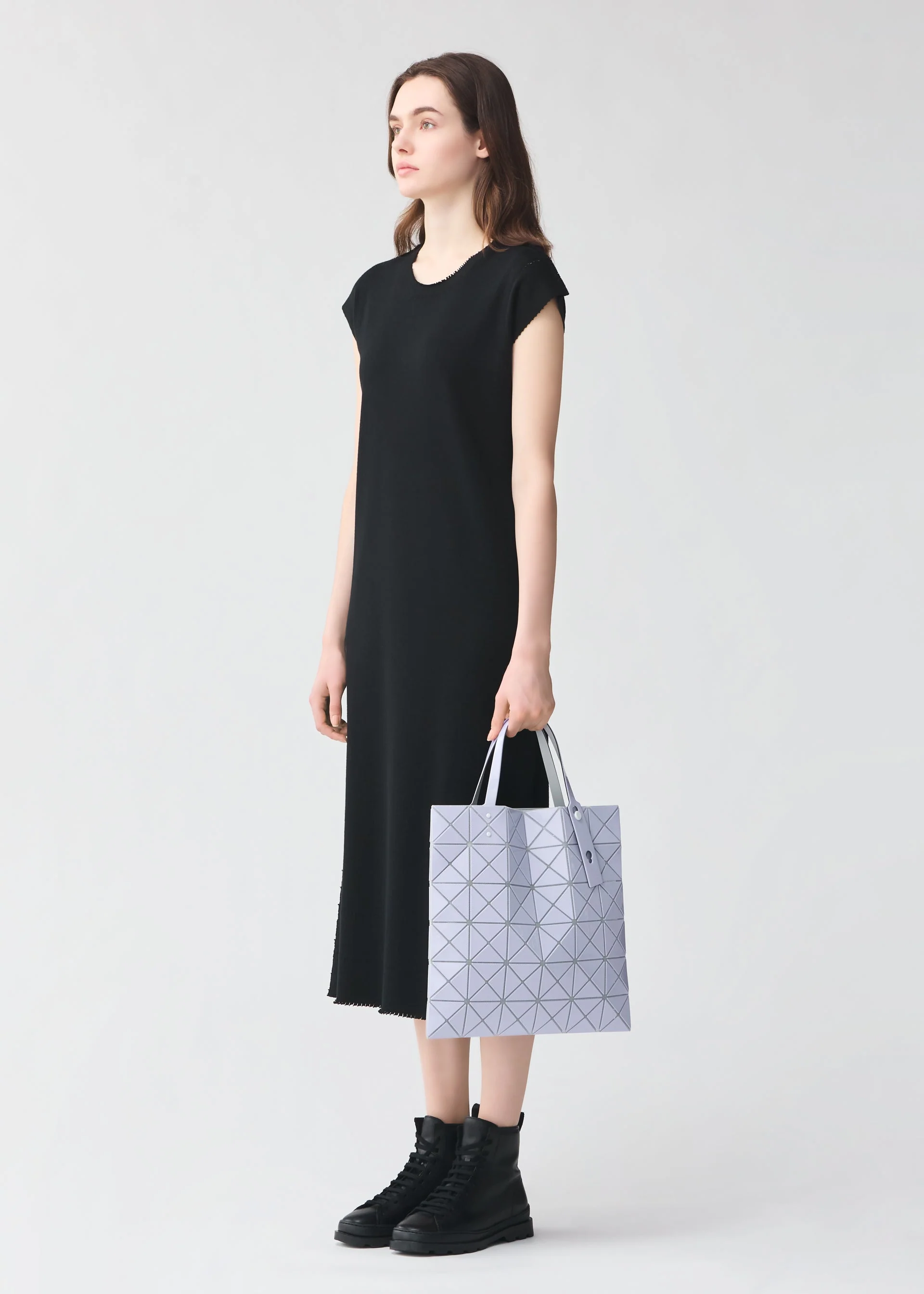 LUCENT GLOSS TOTE BAG