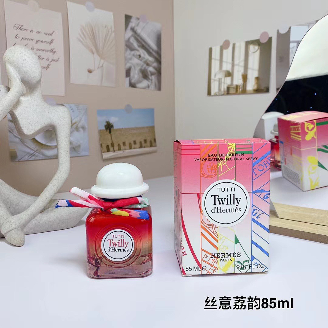 Tutti Twilly d’Hermès