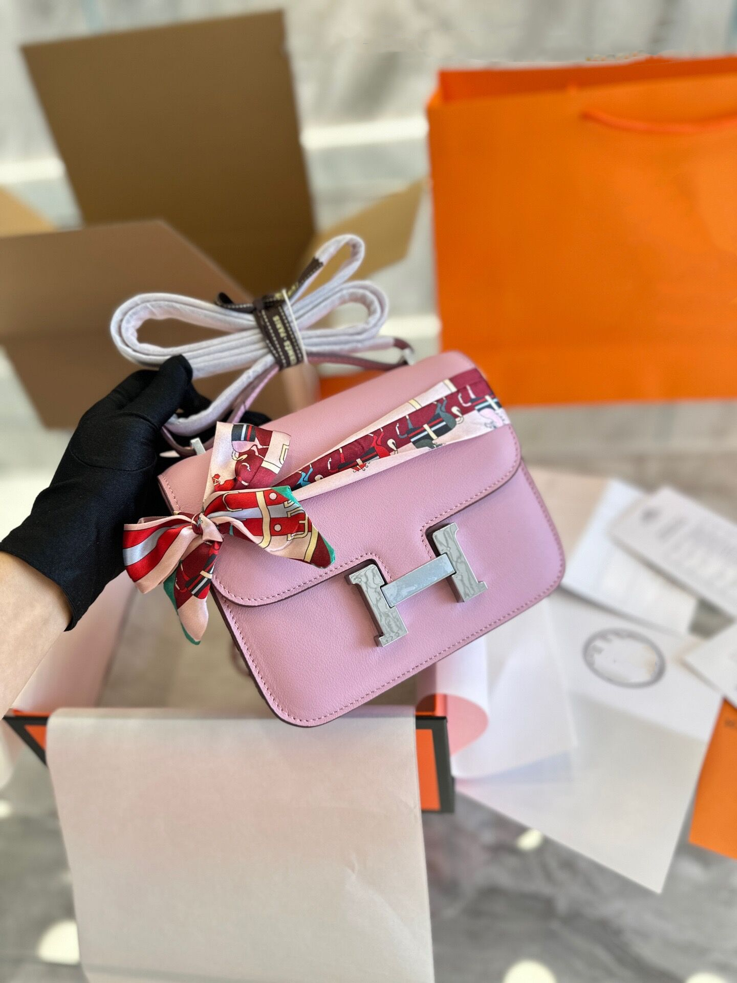 Hermes Constance Mini 19-24