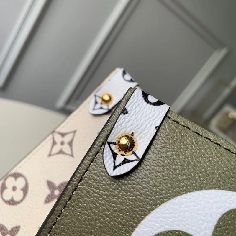 Louis Vuitton Onthego-M44570 Green 41Cm