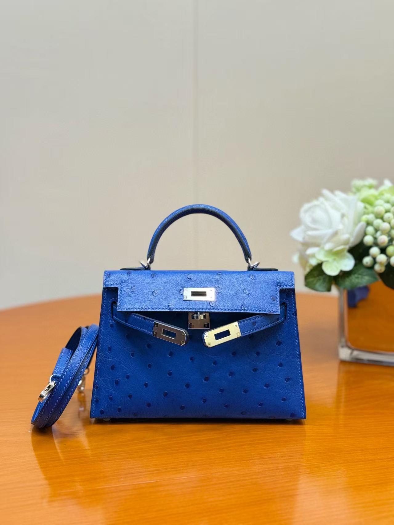 Hermes Kelly2 Mini 19 South African ostrich skin