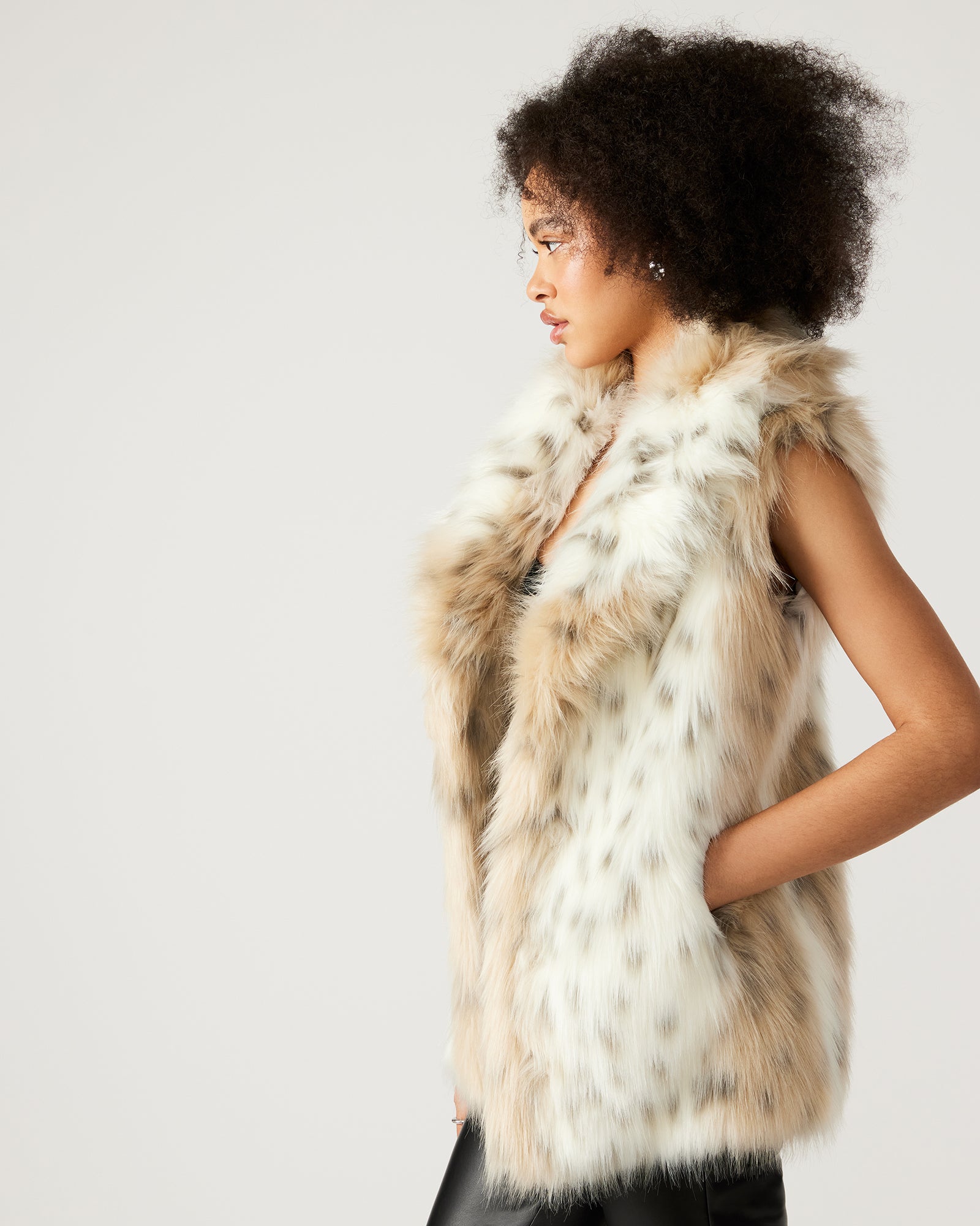 Rubicon Vest Snow Leopard