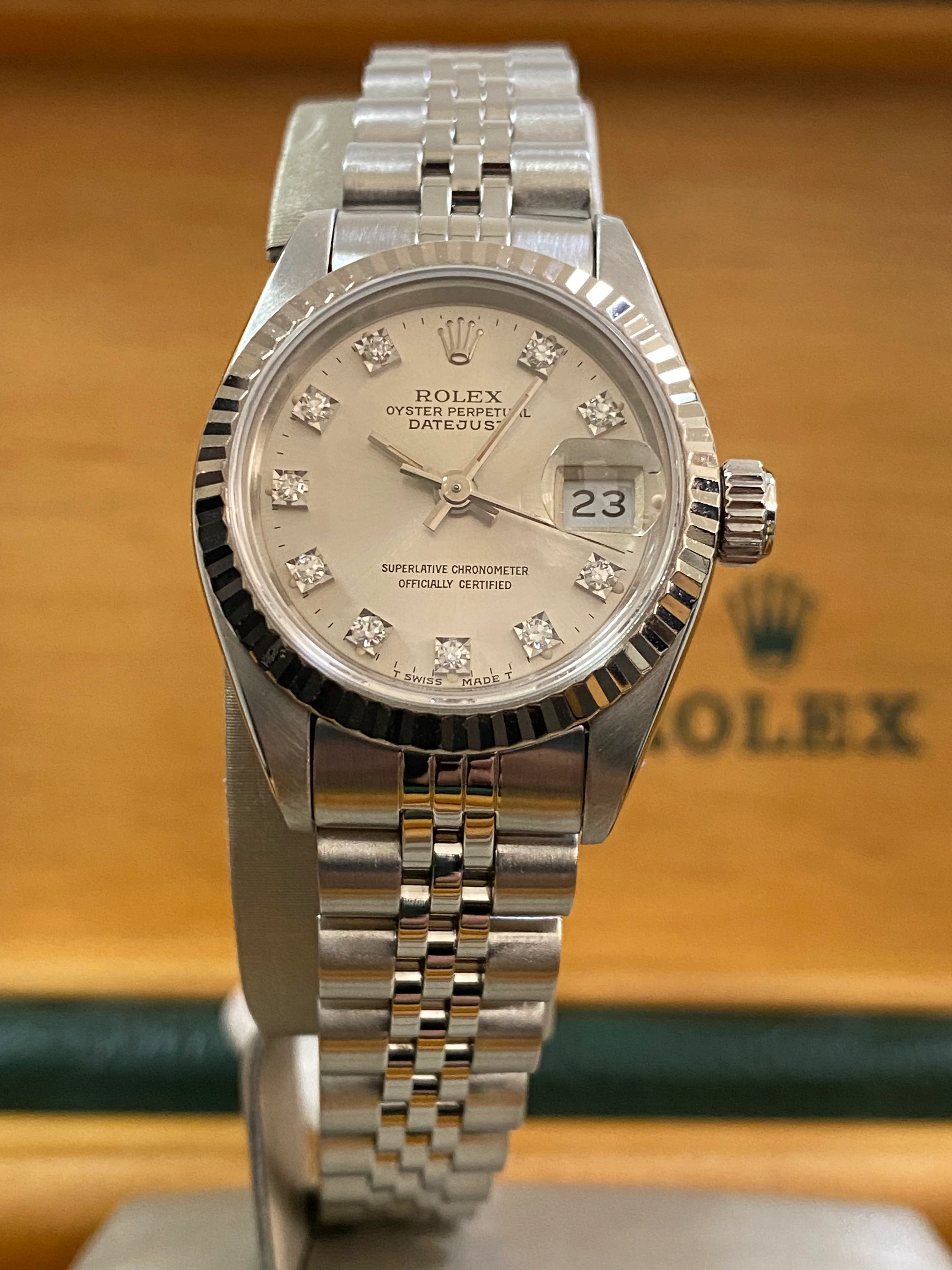 Rolex Steel Lady-Datejust - E serial- Fluted Bezel - Factory Diamond Dial - Jubilee Bracelet - 69174