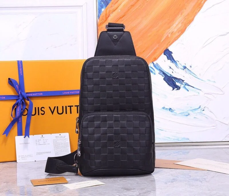 Louis Vuitton Avenue Sling Bag Black N41720