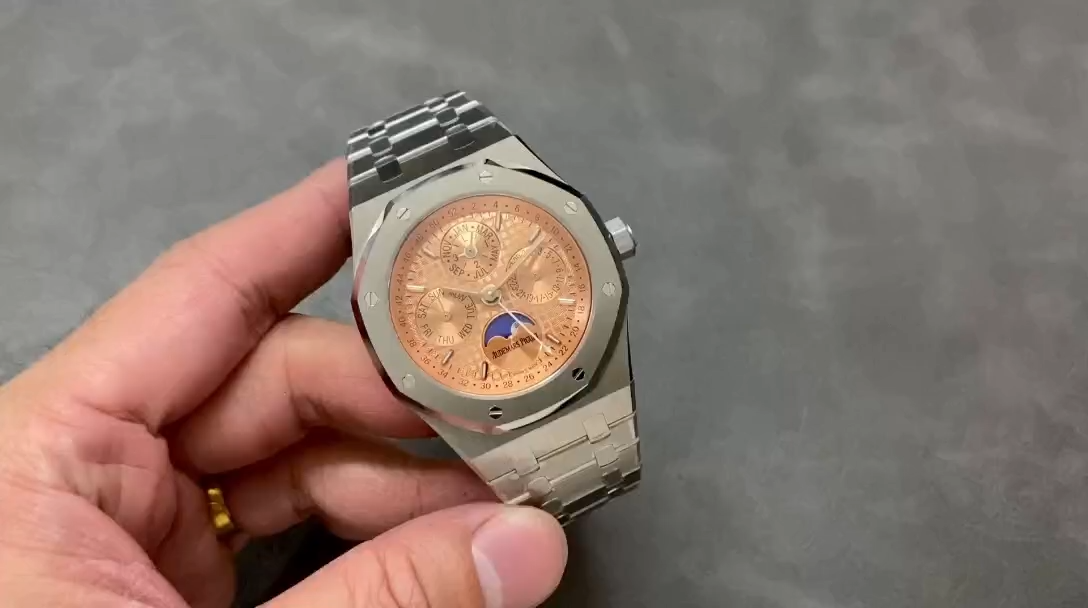 AP 26615TI.OO.1220TI.01 Perpetual Calendar Replica Watches Salmon Dial 41mm