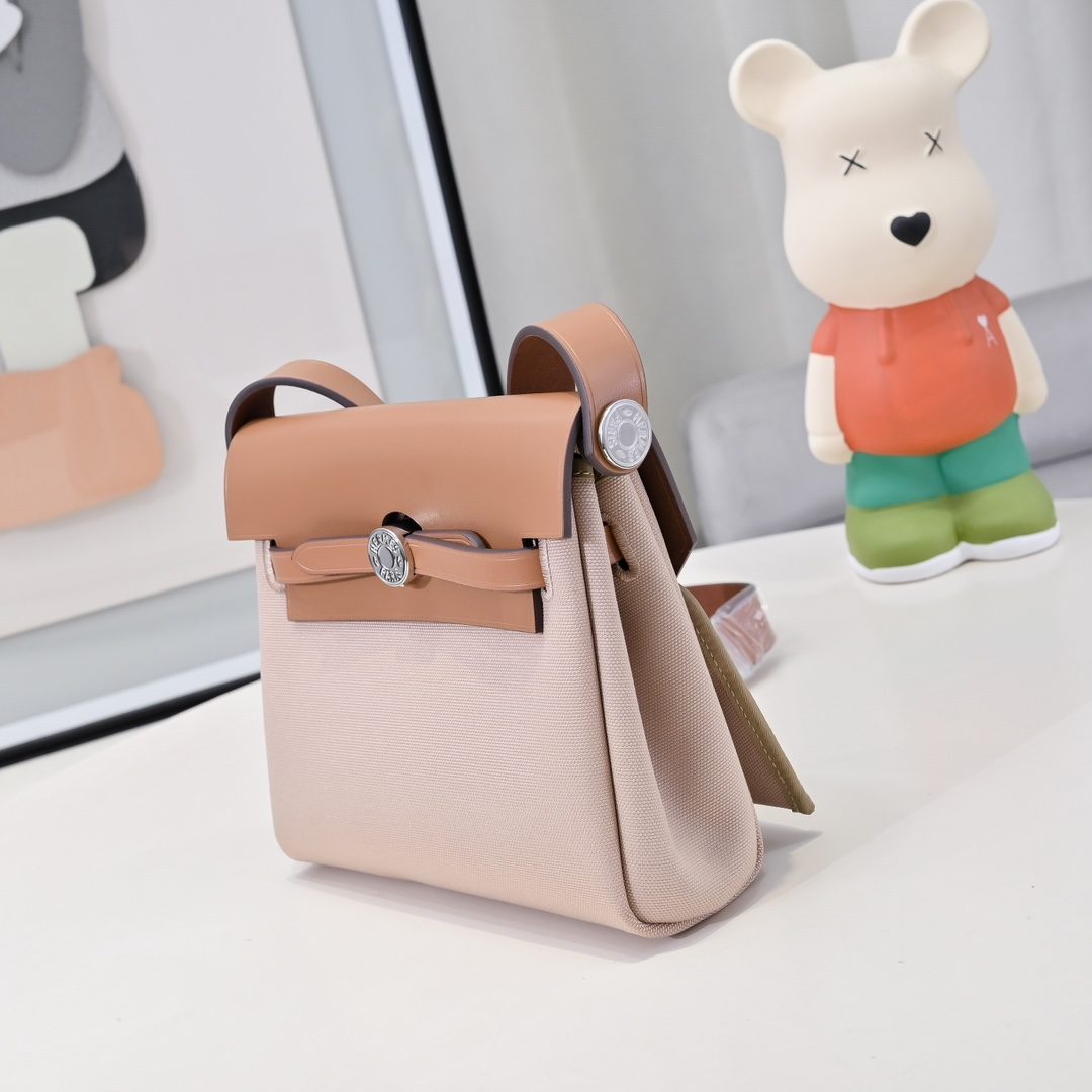 Hermes Herbag Mini 20