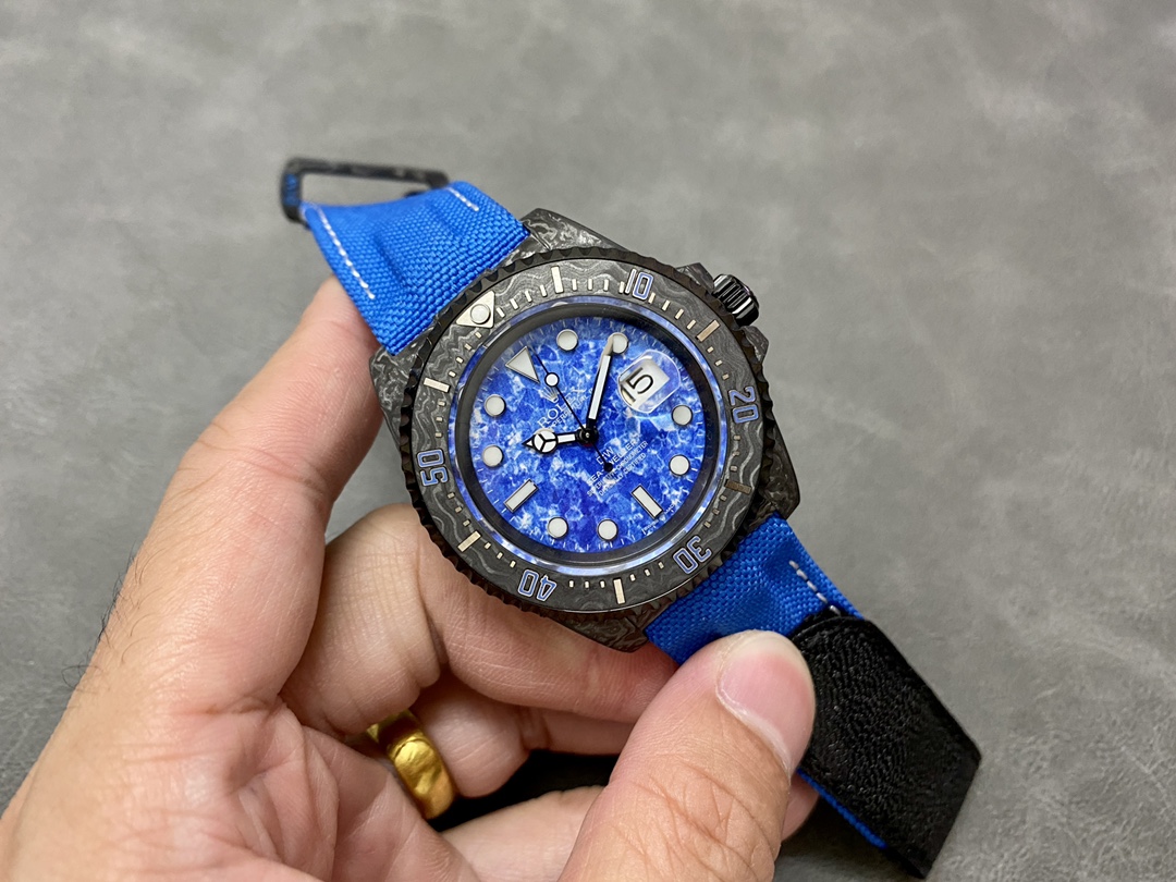 Rolex Sea Dweller Customized DiW Carbon Fiber Ocean Blue Dial