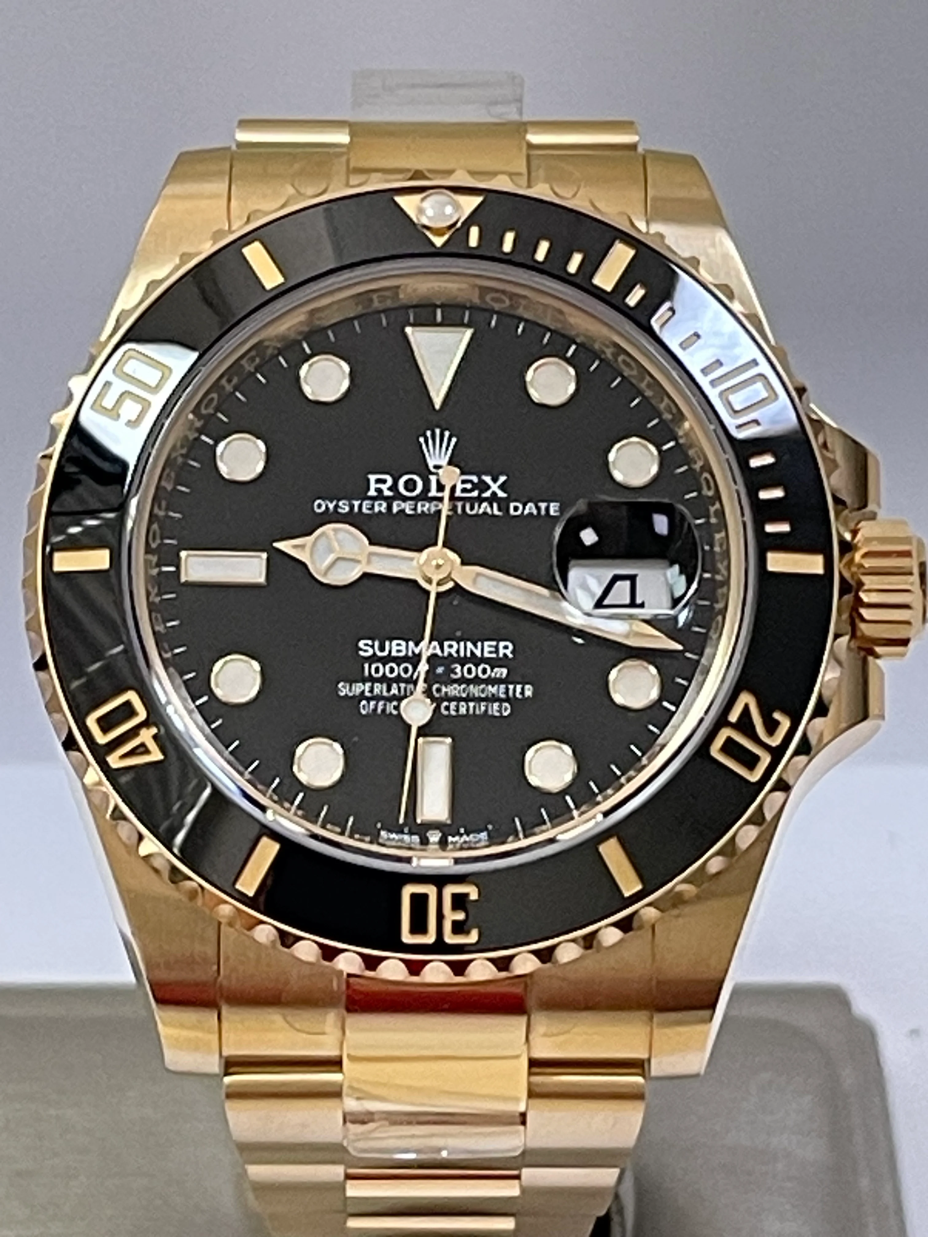 Rolex Yellow Gold Submariner Date - 2023 - Black Bezel - Black Dial - 126618LN