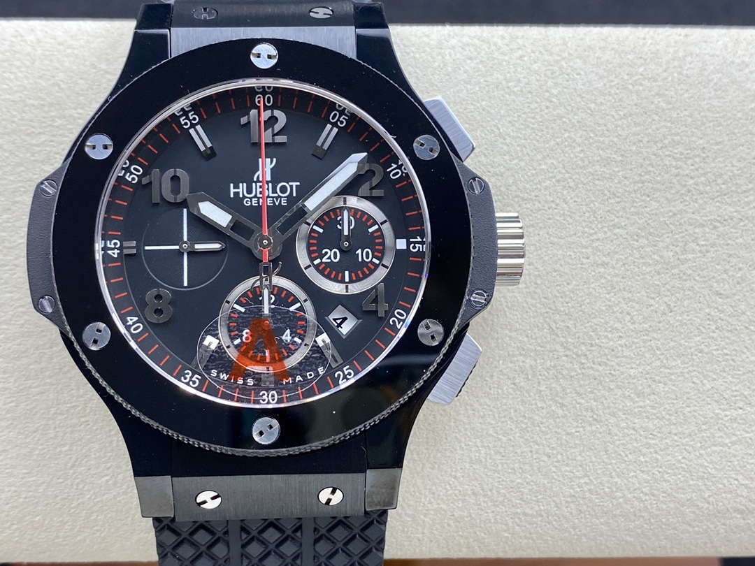 Hublot Big Bang 301.CX.130.RX 44mm Mens