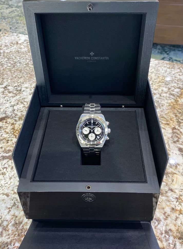 Vacheron Constantin Overseas Watch Chronograph Ref. # 5500V/110A-B481