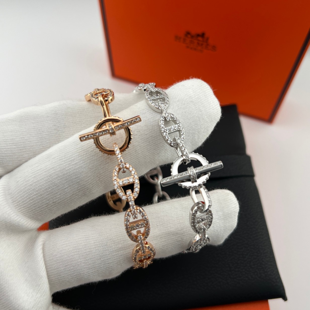 Full diamond openwork bracelet - Artisantouchss