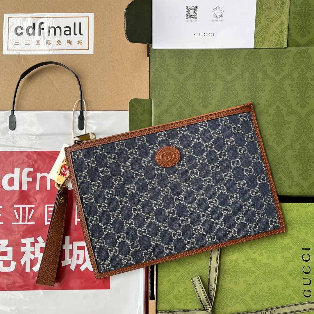 Gucci Pouch with Interlocking G Size 30.5*21*1.5cm Style 672953