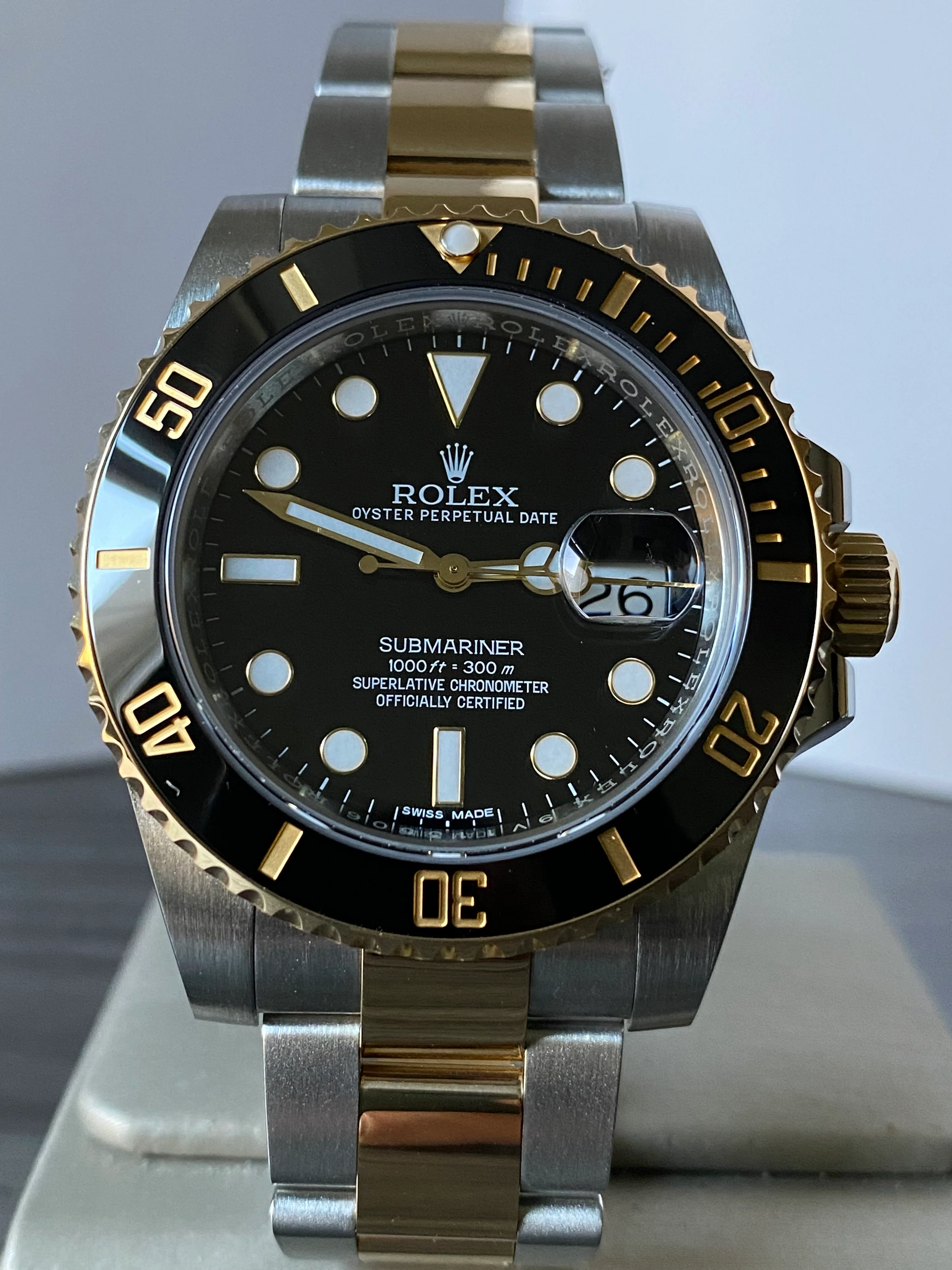 Rolex,Submariner Steel and Gold Submariner Date - 2016 - Black Bezel - Black Dial - 116613