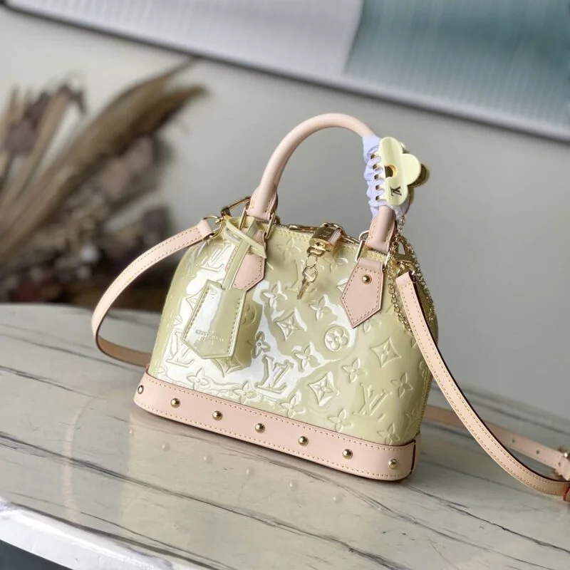Louis Vuitton Luxury Monogram Casual Style Leather Yellow M24063