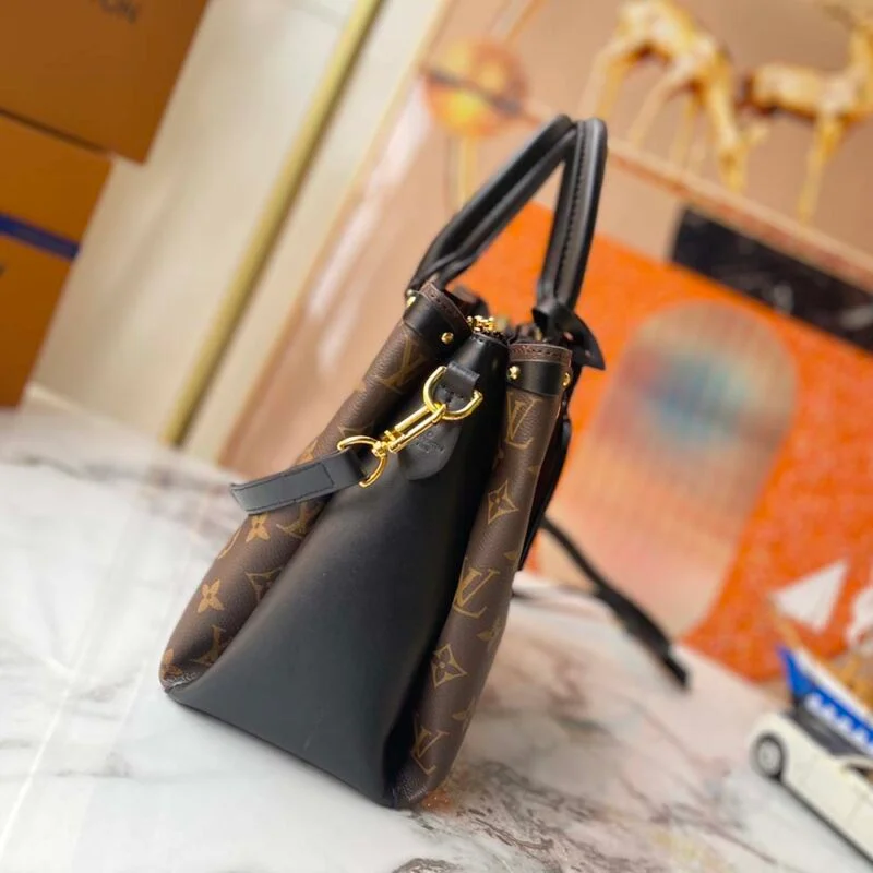 Louis Vuitton Monogram Canvas Soufflot Mm