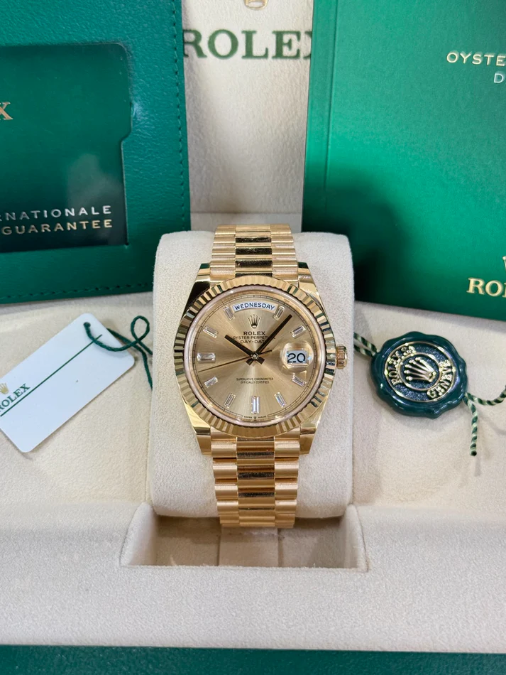 Rolex Day Date 40 Yellow Gold Champagne Dial m228238 0005