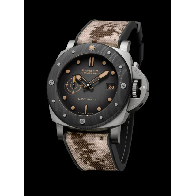 Submersible Navy SEALs Titanio PAM01669
