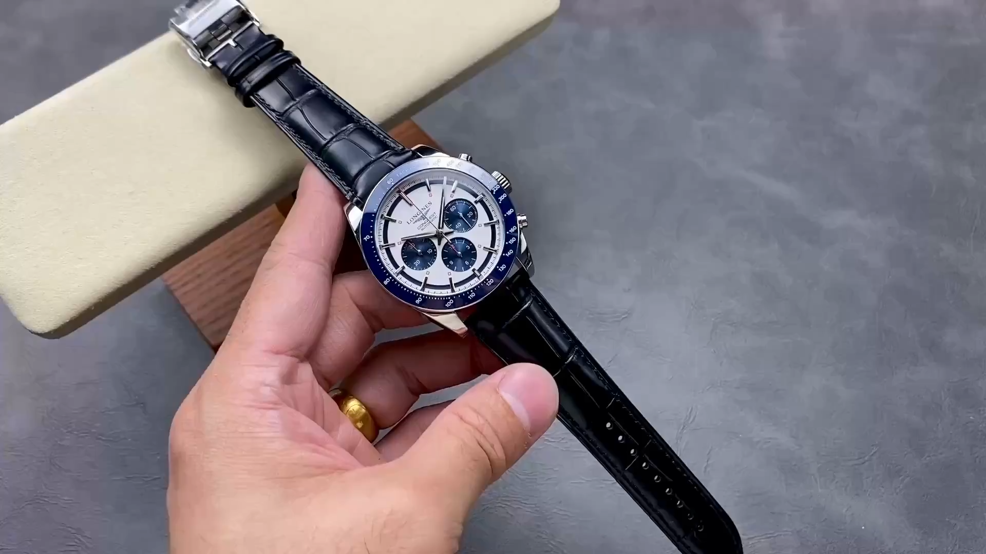 Longines L3.835.4.98.9 Conquest Leather Strap Replica Blue Bezel Chronograph