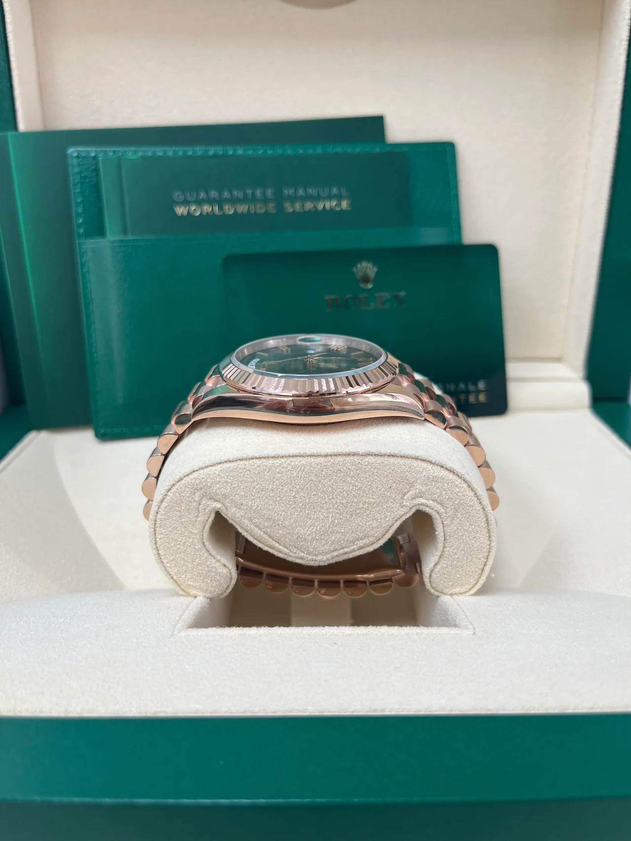 Rolex Day Date 40 18k Everose Gold Olive Green Dial m228235 0025 40mm