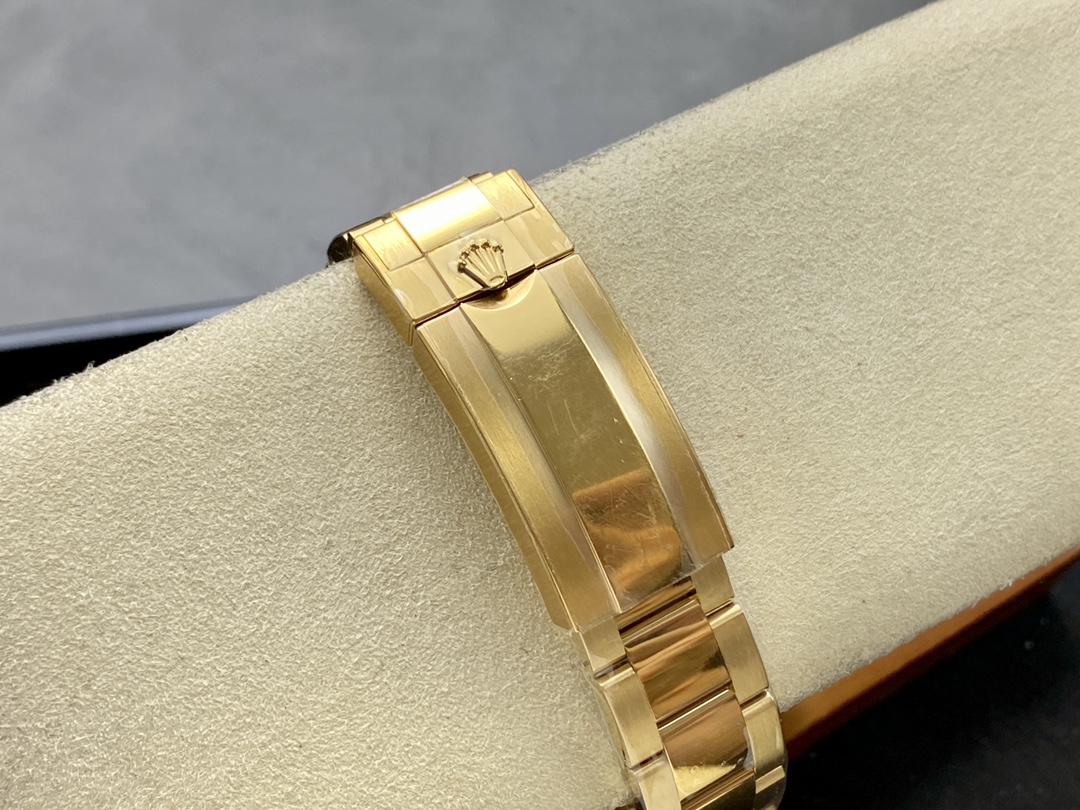 Rolex Submariner 126618LN Yellow Gold Black Dial 41mm Mens Replica Watch