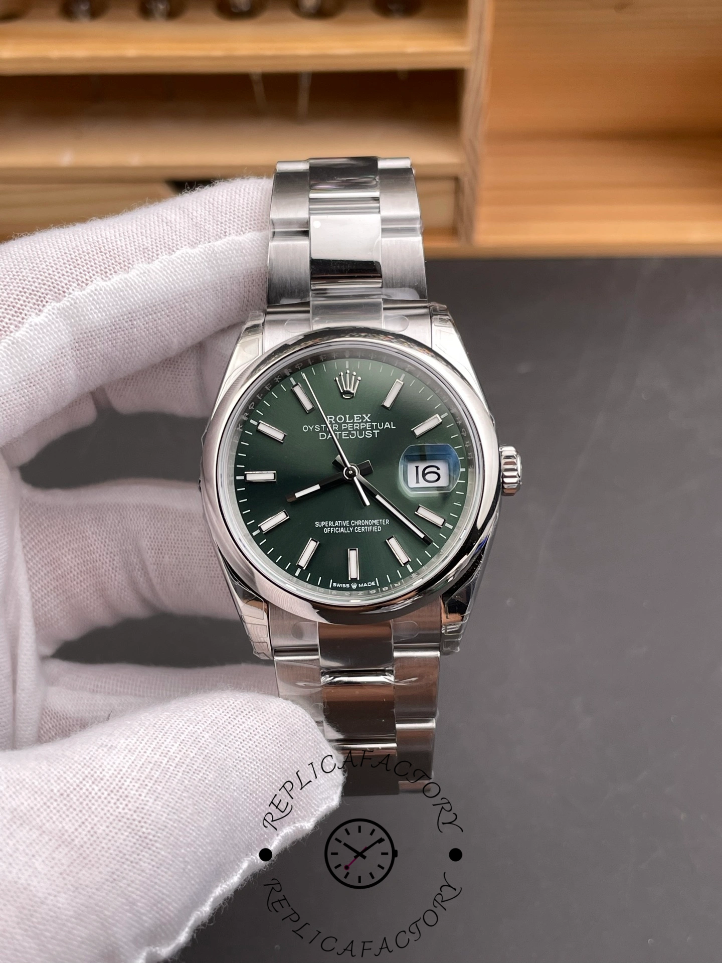 Rolex Datejust 126200 Green Index Dial Stainless steel 36MM Unisex Replica Watch