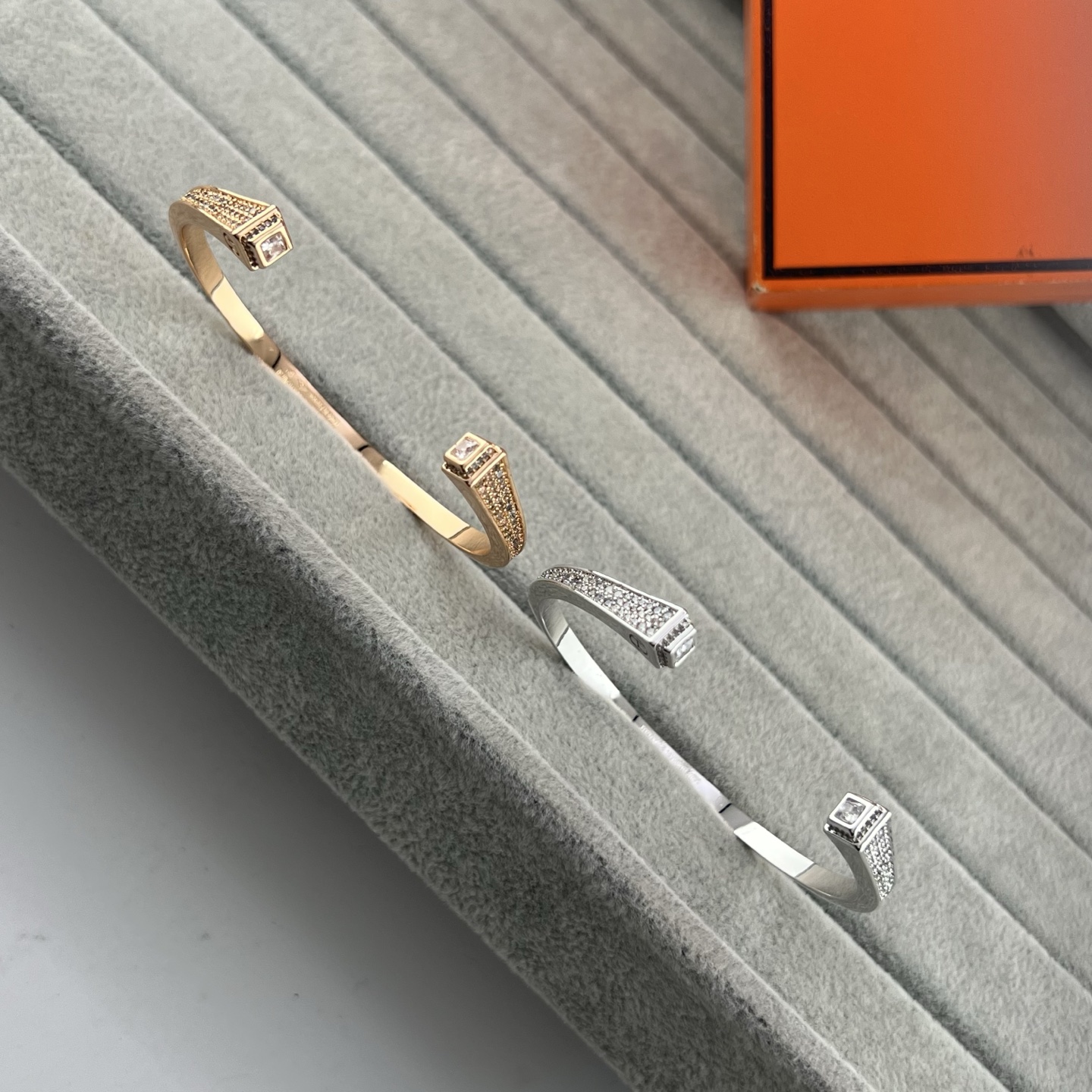 Square, trapezoidal, and conical diamond-encrusted bracelets - Artisantouchss